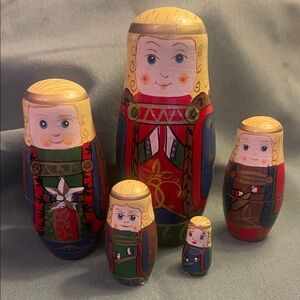 Colorful Wooden Nesting Dolls Set